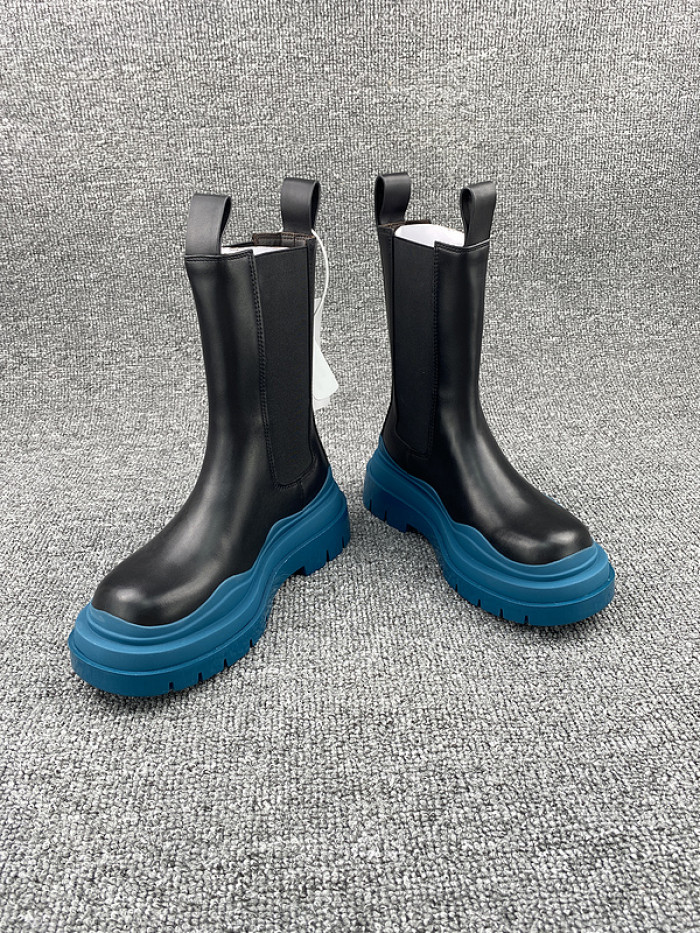 BOTTEGA VENETA SNEAKER