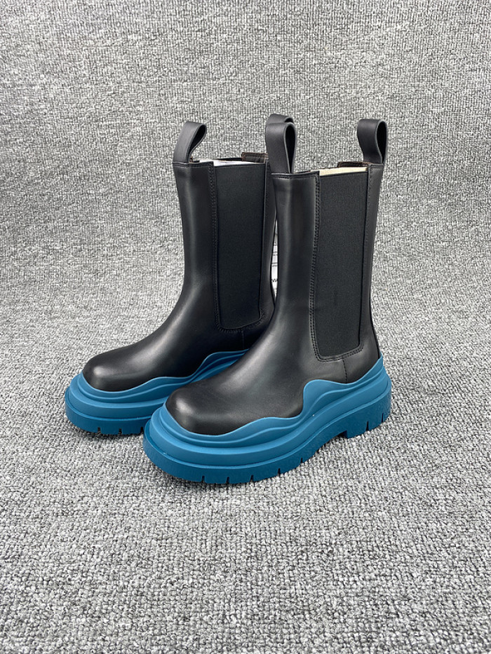 BOTTEGA VENETA SNEAKER