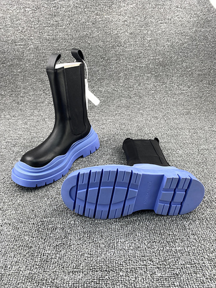 BOTTEGA VENETA SNEAKER