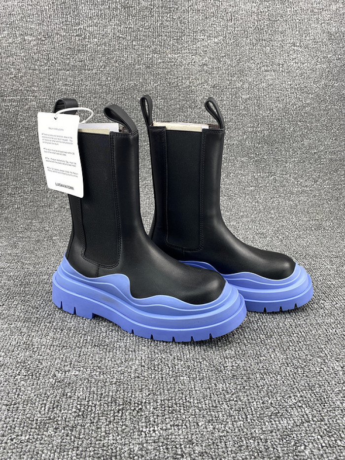 BOTTEGA VENETA SNEAKER