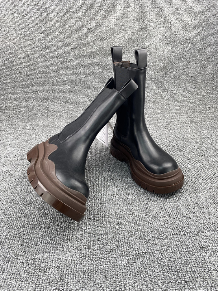 BOTTEGA VENETA SNEAKER