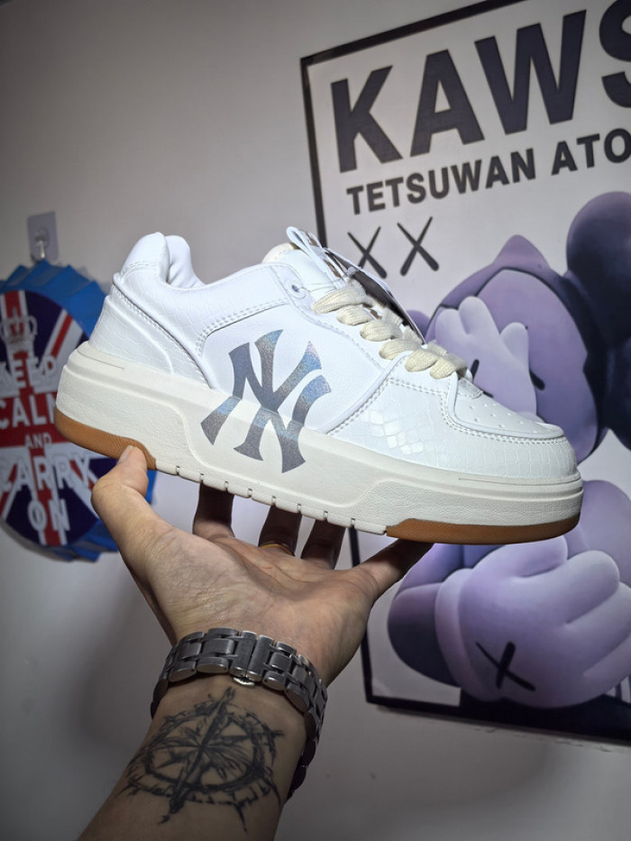 MLB Chunky Liner Vintage Denim New York Yankees