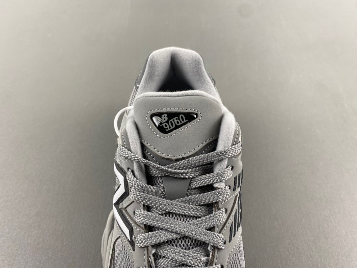 new Ba1an*e 9060 u9060zgb