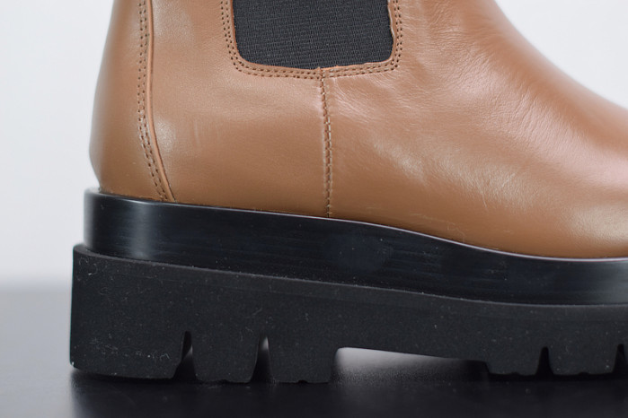 BOTTEGA VENETA SNEAKER