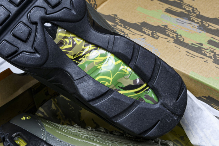 NK Air Max 95 FB2709-002