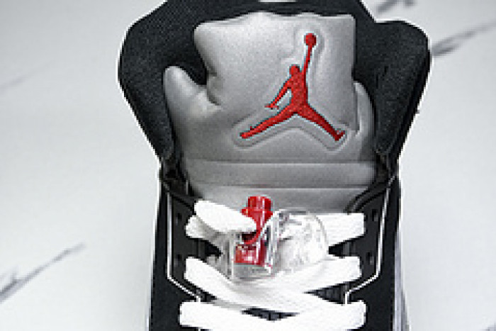 Air Jordan 5 Retro OG Black Metallic Reimagined HF3975-001
