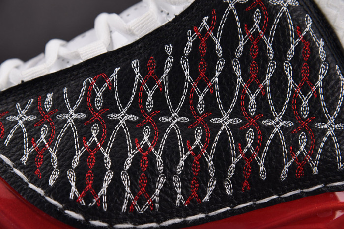 Titan x Air Jordan 23 318376-061