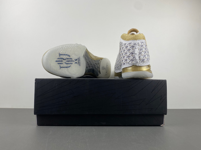 Air Jordan Trophy Room x Air Jordan 23 Retro