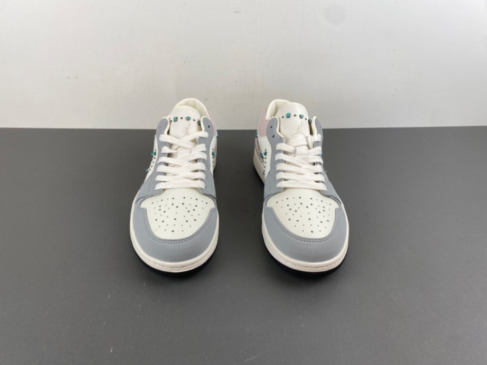 Air Jordan 1 Low IH7319-001