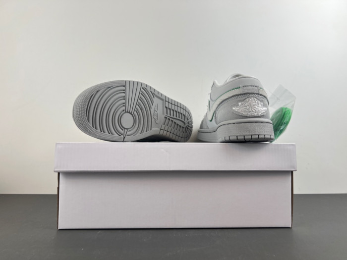 Air Jordan 1 IH3469-077