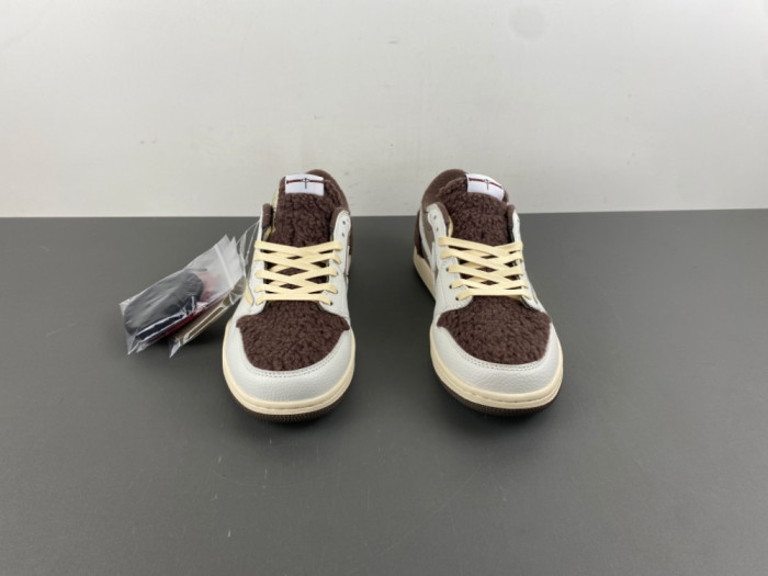 Travis Scott x Jordan Air Jordan 1 Low DM7866-717