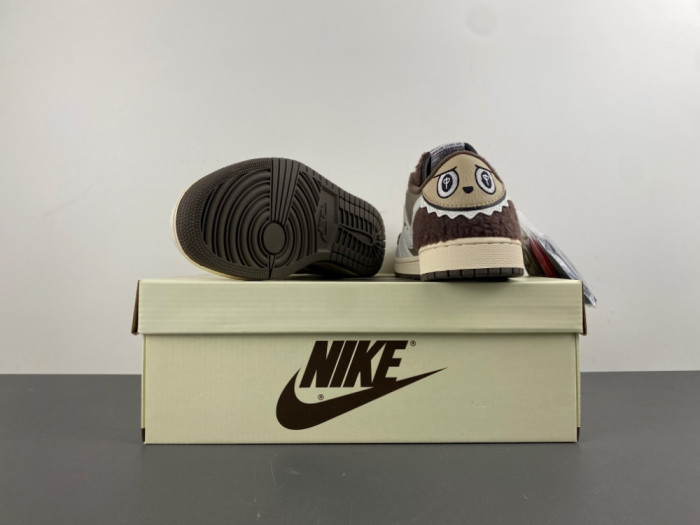 Travis Scott x Jordan Air Jordan 1 Low DM7866-717