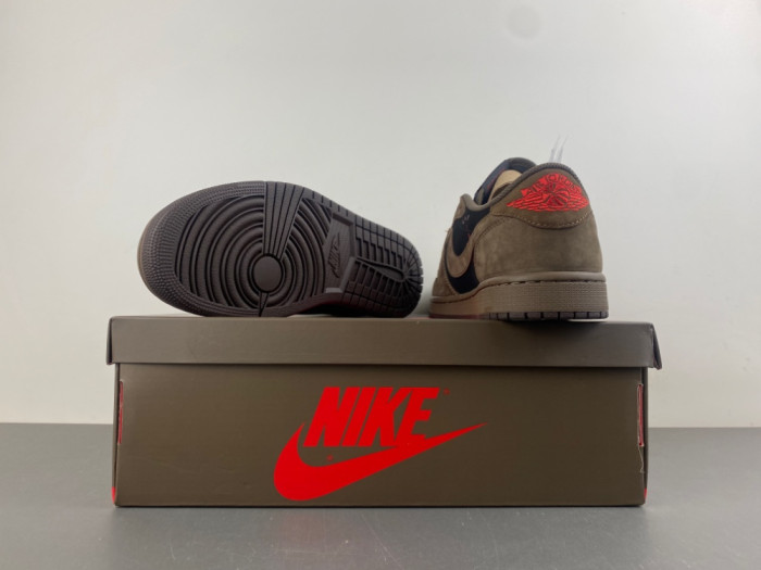 Travis Scott x Air Jordan 1 Low CQ4277-001