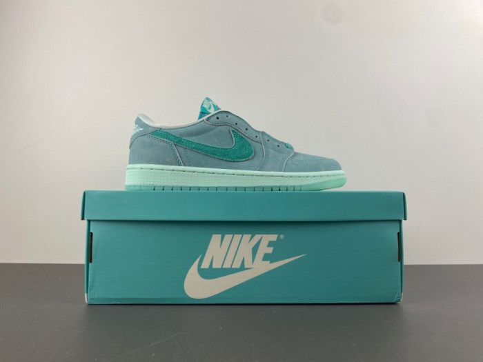 Air Jordan 1 Low OG “Washed Teal” WMNS HQ8111-300