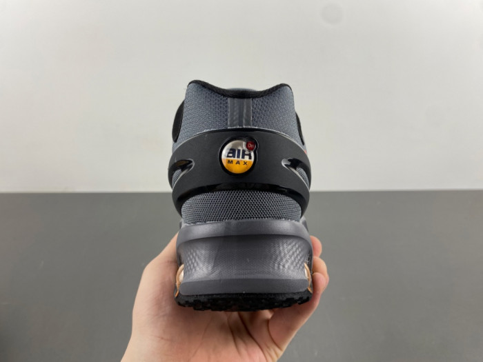 Nike Air Max DN8 8 FQ7860-011