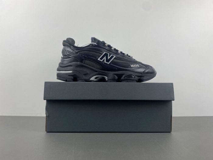 Nike Air Max 2013 HQ3481-099