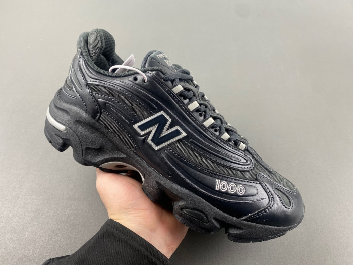 Nike Air Max 2013 HQ3481-099