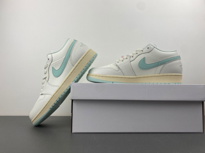 Air Jordan 1 Low DC0774-134