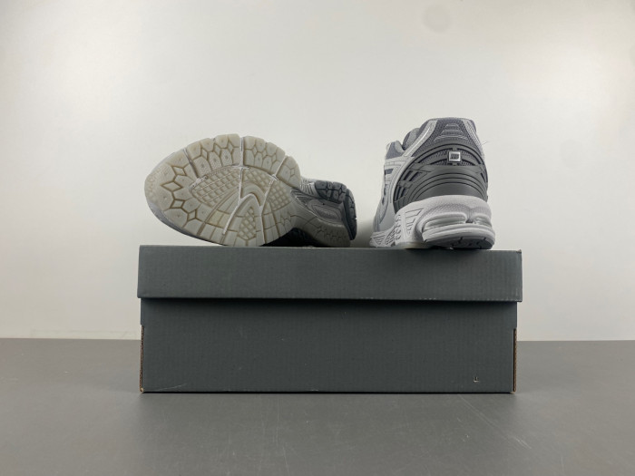 new Ba1an*e 1906 u1906rny