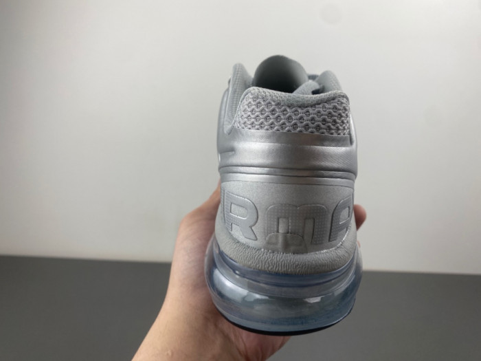 NK Air Max 2013 Goes Full Metalli HQ3025-001