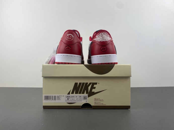 Travis Scott x Air Jordan 1 Low DM7866-101