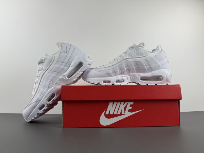 Nike Air Max 95 Essential CT1268-100