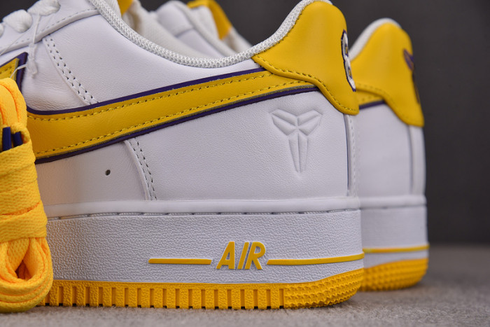 NK Air Force 1 x Kobe Retro QS FZ1151-100